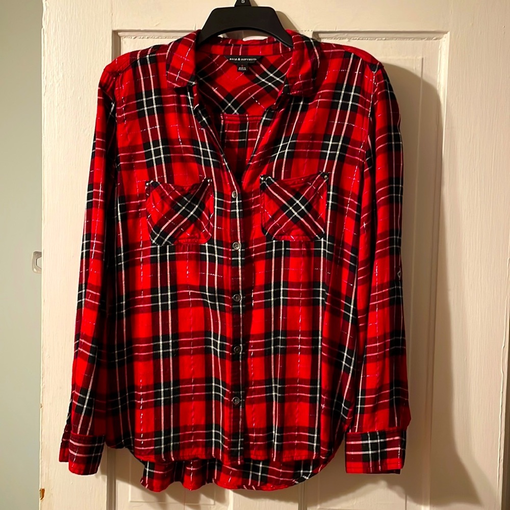 Rock & Republic size small.